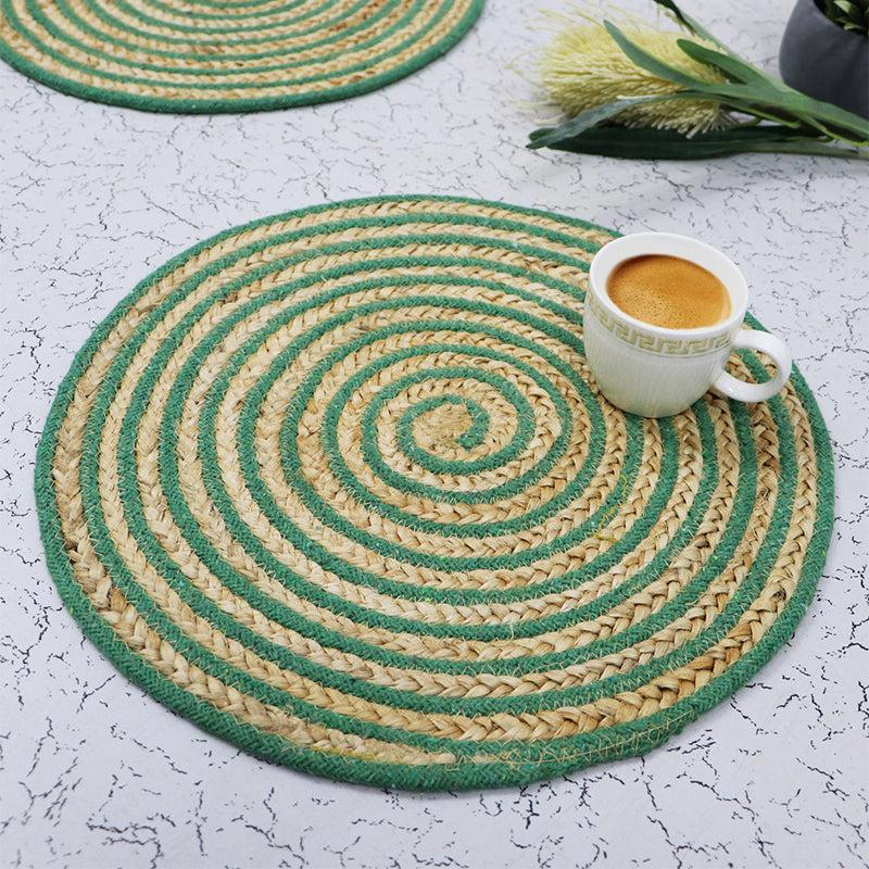 Buy Spiro Round Placemat (Green) - Set Of Six Table Mats from Vaaree