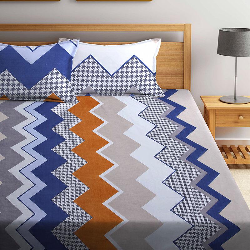 Buy Roscoe Geometric Bedsheet Bedsheets from Vaaree