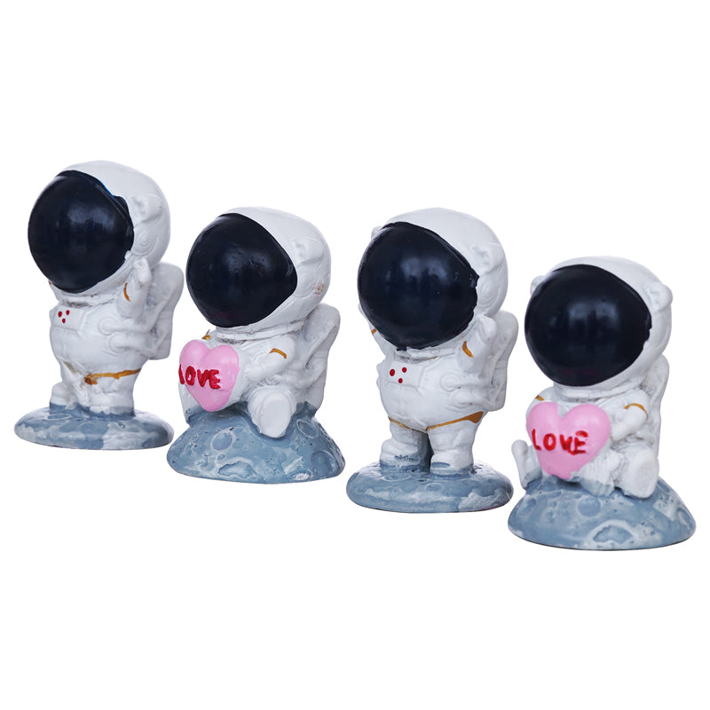 Showpieces - Astronaut Friends Showpiece - Set Of Four