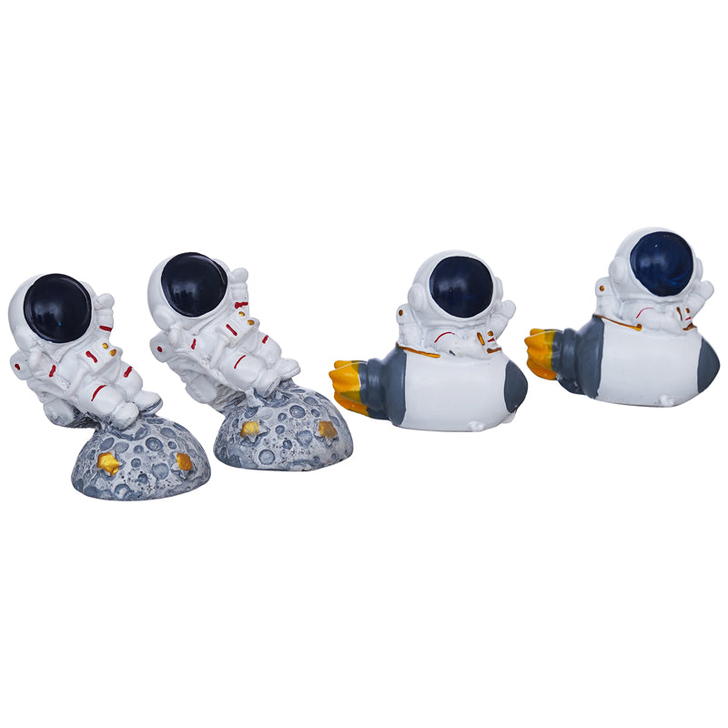 Showpieces - Astronaut Fun Showpiece - Set Of Four