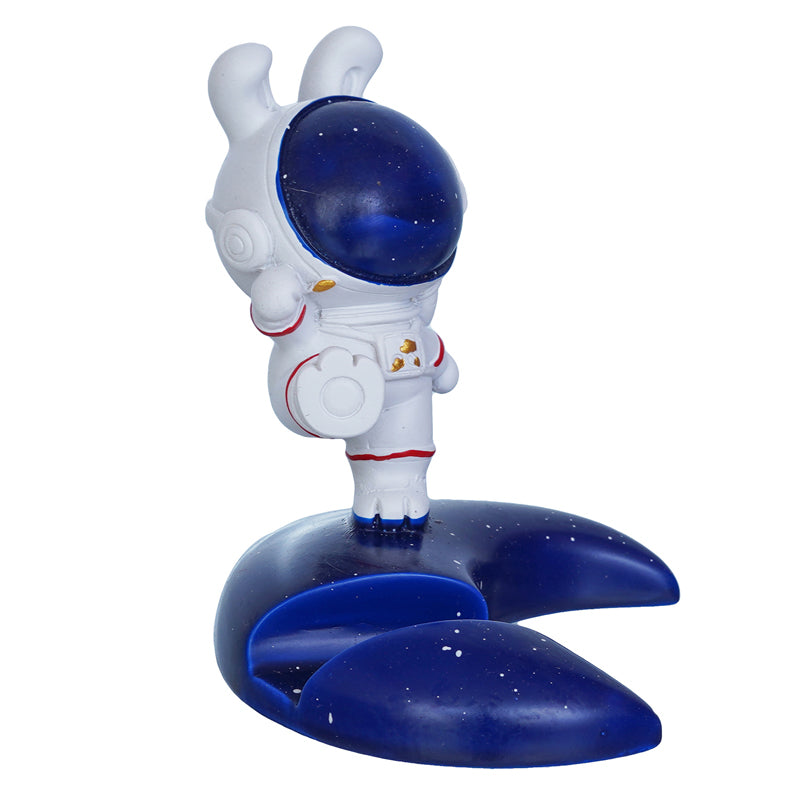 Buy Baby Astronaut Showpiece Showpieces from Vaaree