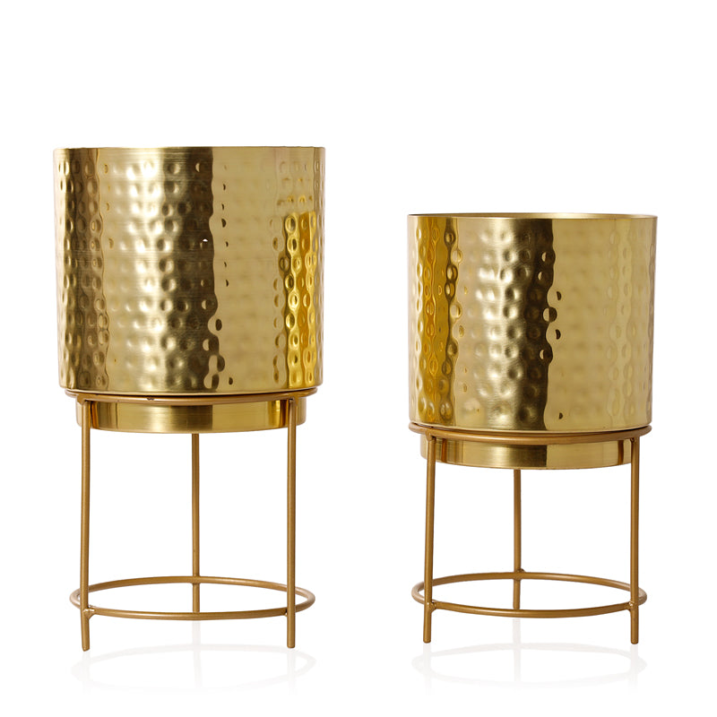 Buy Hemera Raagi Hammered Planter (Gold) - Set Of Two Pots & Planters from Vaaree