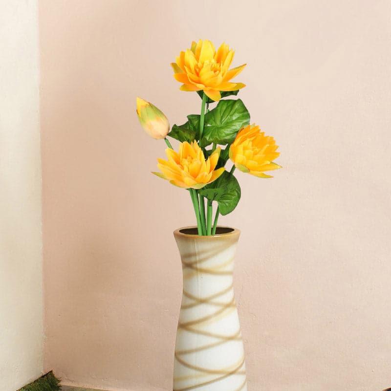 Buy Faux Belladona Lily Bunch Artificial Flowers from Vaaree