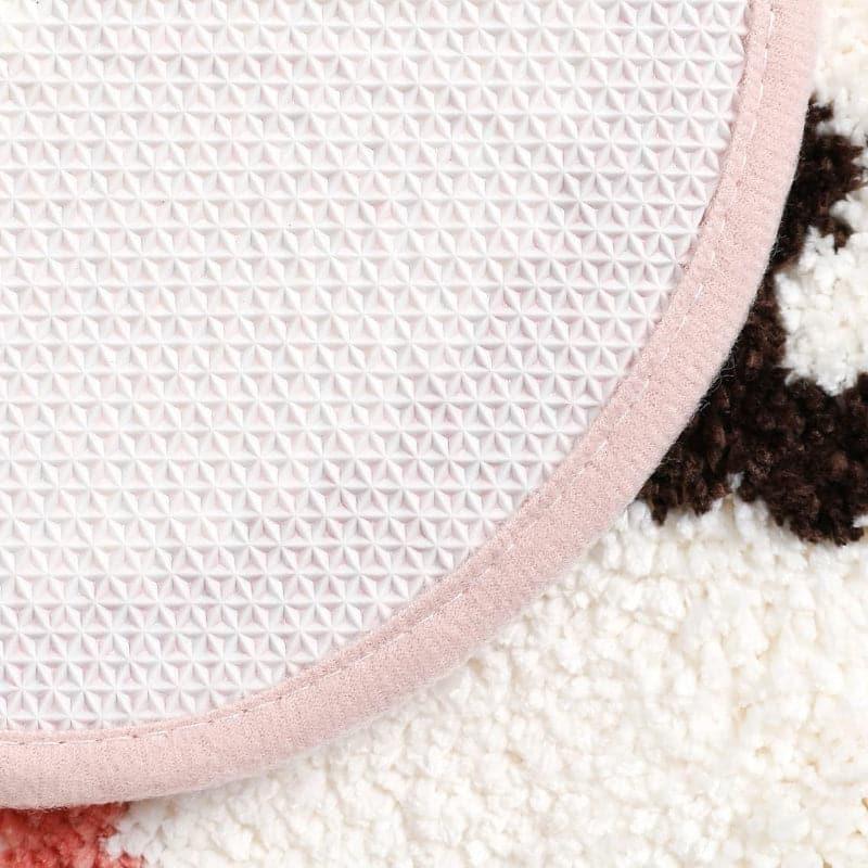 Buy Bunny Hug Bathmat Bath Mats from Vaaree