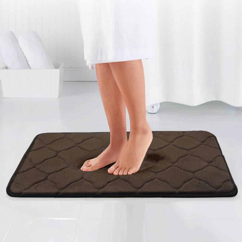 Buy Dona Anti Slip Bathmat - Chocolate Bath Mats from Vaaree