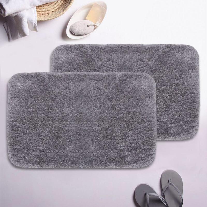 Buy Foot Mate Anti Slip Bathmat (Grey) - Set Of Two Bath Mats from Vaaree