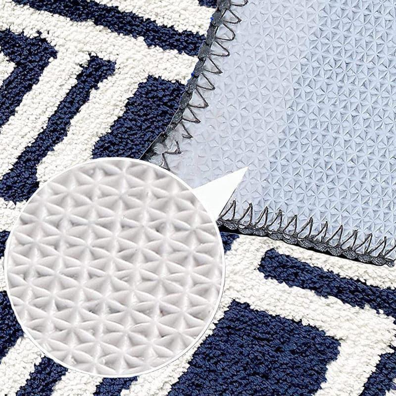 Buy Luxe Plush Bathmat - Blue Bath Mats from Vaaree