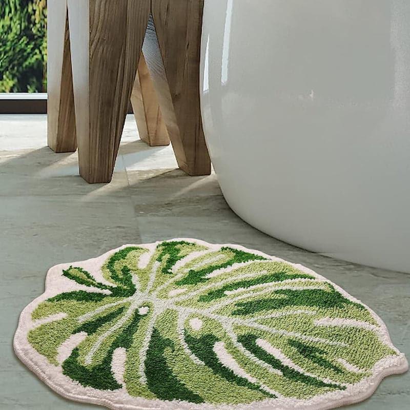 Buy Monstera Elegance Bathmat Bath Mats from Vaaree