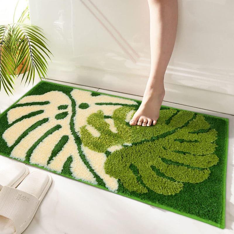 Buy Monstera Mill Bathmat Bath Mats from Vaaree