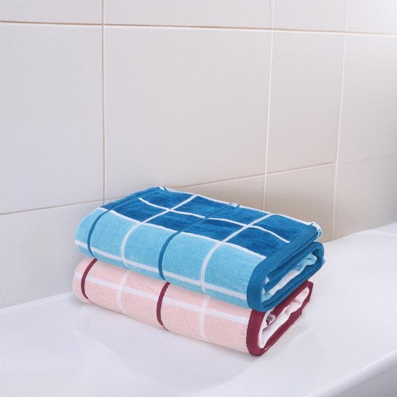 Buy Aqua Checkmate Bath Towel (Pink & Blue) - Set Of Two Bath Towels from Vaaree