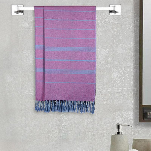 Buy Chrystela Bath Towel - Set Of Two Bath Towels from Vaaree