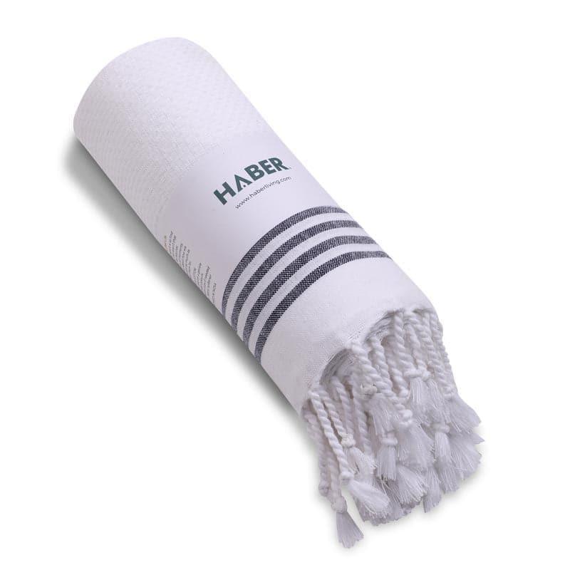 Buy Cosy Kotty Bath Towel - Ivory Bath Towels from Vaaree