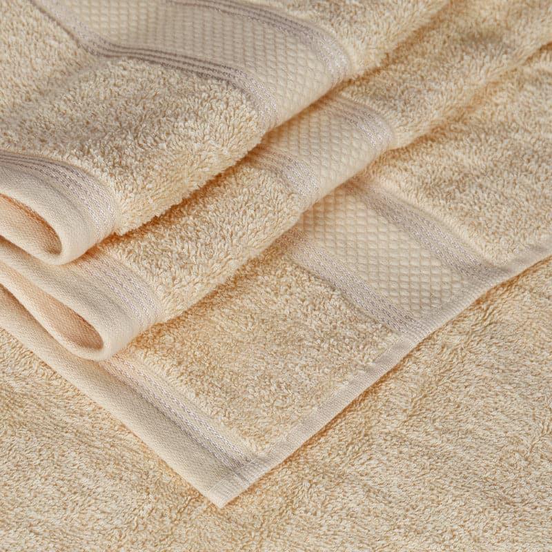 Buy Emerie Bath Towel (Cream) - Set Of Four Bath Towels from Vaaree