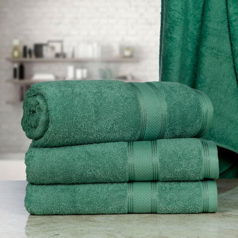 Buy Emerie Bath Towel (Green) - Set Of Four Bath Towels from Vaaree