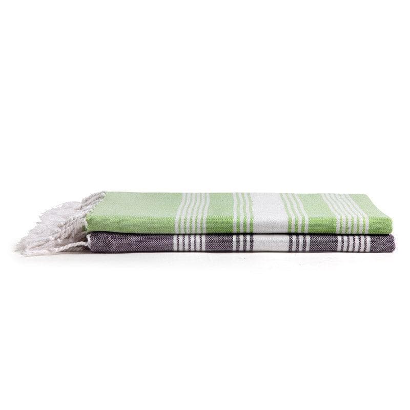 Buy Gianna Bath Towel - Set Of Two Bath Towels from Vaaree