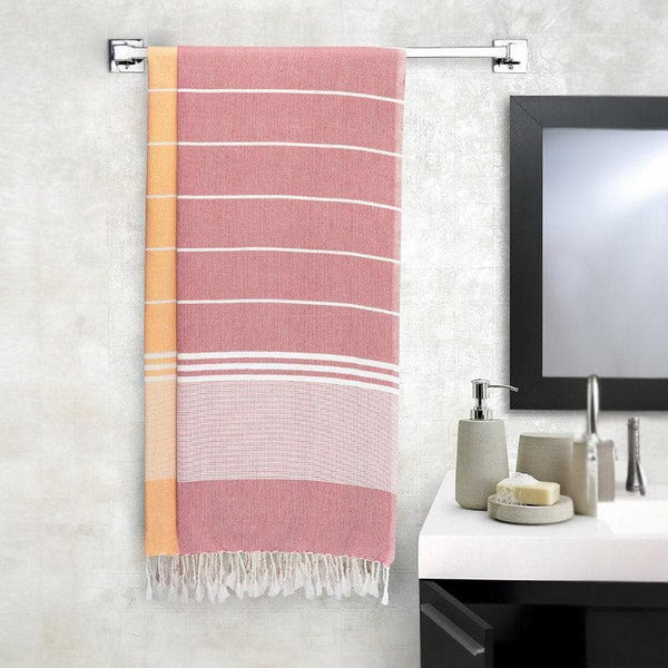 Buy Bath Towels - Giselle Bath Towel - Set Of Two at Vaaree online