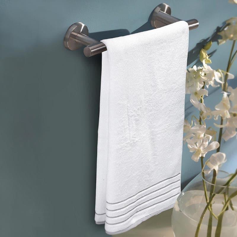 Buy Hue Haven Bath Towel - White Bath Towels from Vaaree