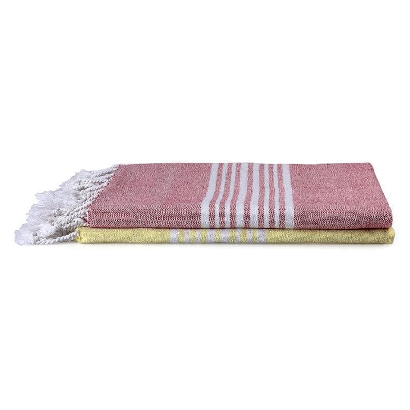 Buy Katya Bath Towel - Set Of Two Bath Towels from Vaaree