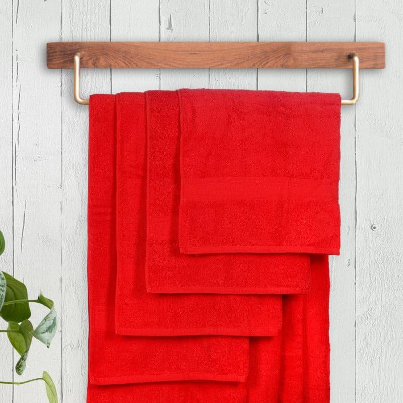 Buy Myst Bath Towel (Red) - Set Of Four Bath Towels from Vaaree