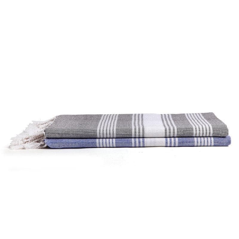 Buy Talula Bath Towel - Set Of Two Bath Towels from Vaaree