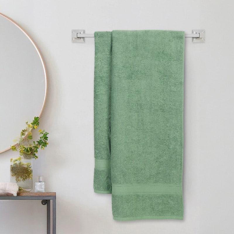 Buy Zelda Bath Towel (Green) - Set Of Two Bath Towels from Vaaree