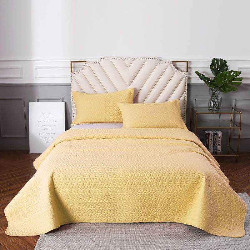 Buy Bloopity Bedcover - Yellow Bedcovers from Vaaree