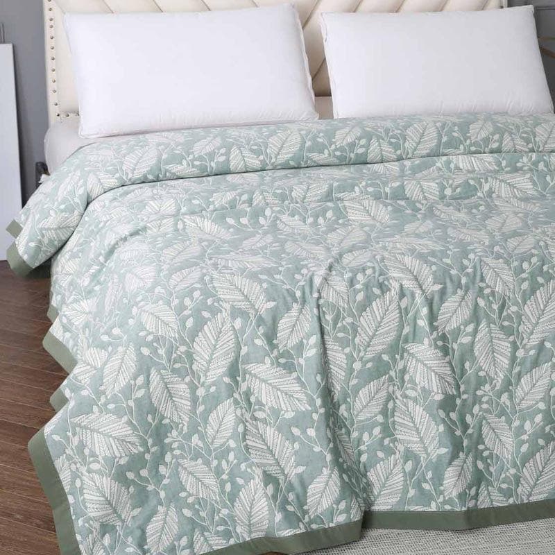 Buy Suki Leafy Bedcover Bedcovers from Vaaree