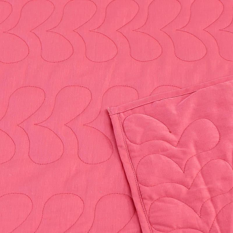 Buy Kaliveli Bedcover Dark Pink Bedcovers from Vaaree