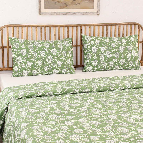 Buy Blossom Breeze Duvet Cover Bedding Set - Green Bedding Set from Vaaree