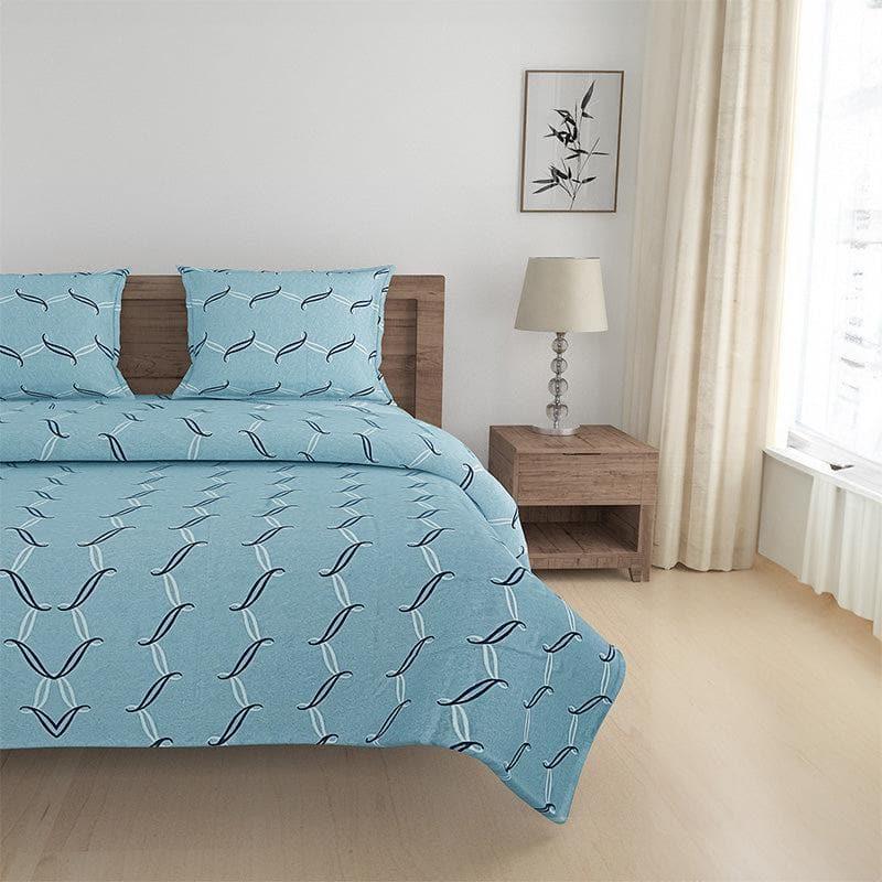 Buy Laksha Bedding Set - Blue Bedding Set from Vaaree