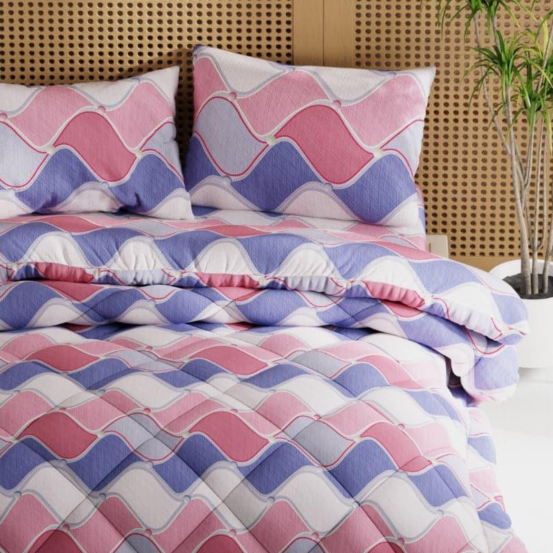 Buy Naila Geometric Bedding Set Bedding Set from Vaaree