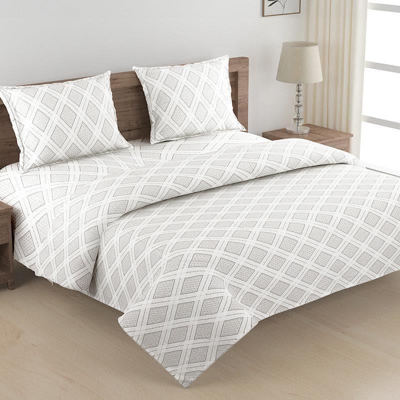 Buy Nurvi Geometric Bedding Set Bedding Set from Vaaree