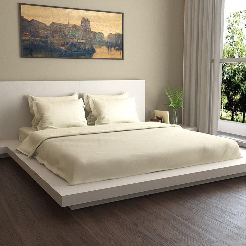 Buy Simply Solids Bedding Set - Ivory Bedding Set from Vaaree