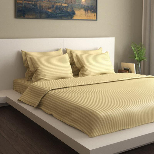 Buy Solid Vibe Bedding Set - Gold Bedding Set from Vaaree