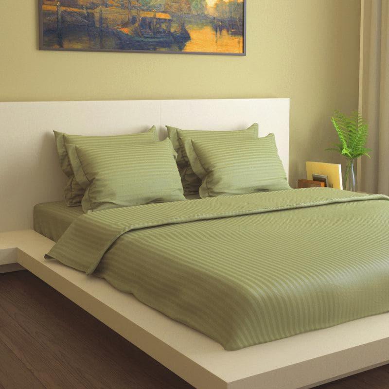 Buy Solid Vibe Bedding Set - Green Bedding Set from Vaaree