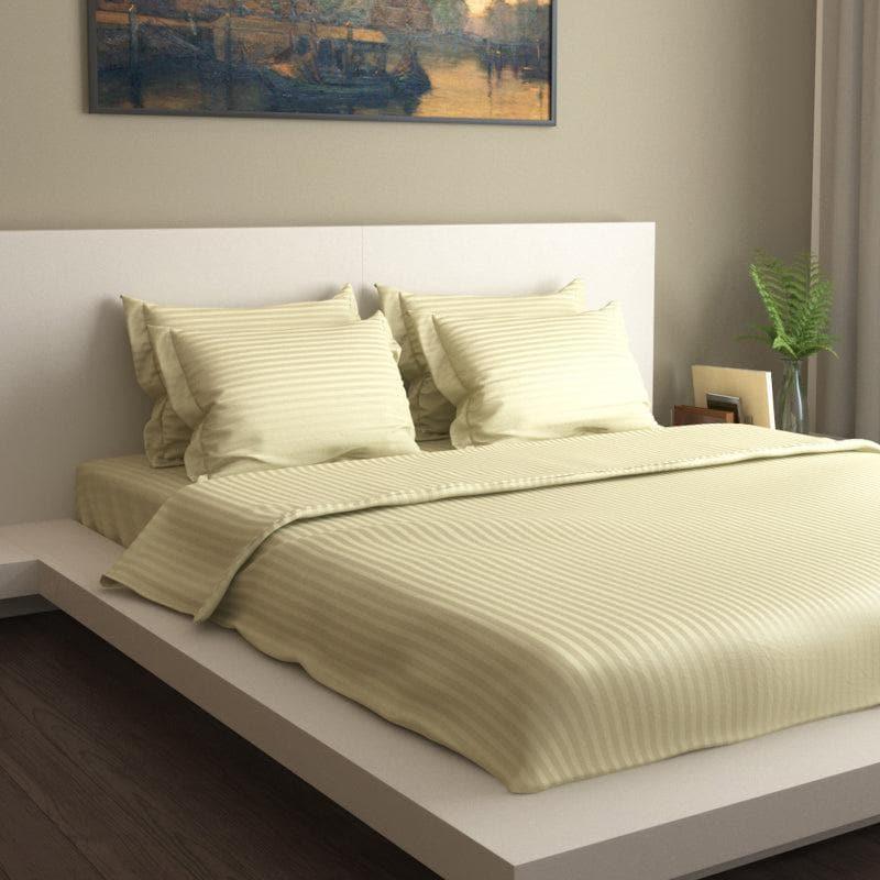 Buy Solid Vibe Bedding Set - Ivory Bedding Set from Vaaree