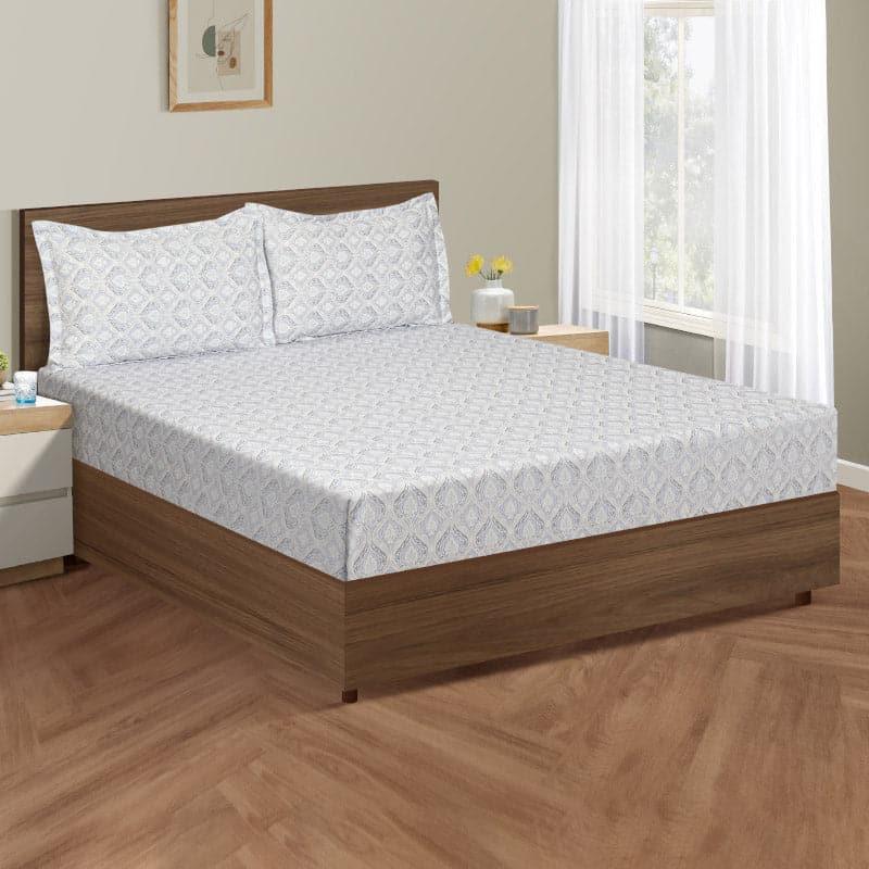 Buy Suramya Blockrint Bedding Set Bedding Set from Vaaree