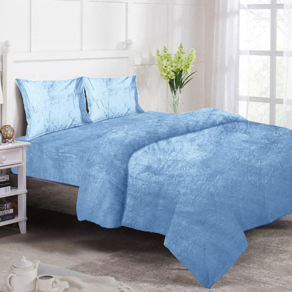 Buy Winterscape Bedding Set - Blue Bedding Set from Vaaree