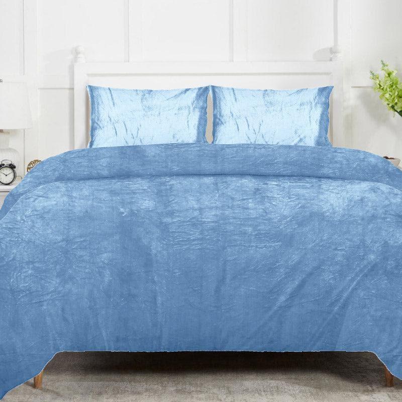 Buy Winterscape Bedding Set - Blue Bedding Set from Vaaree