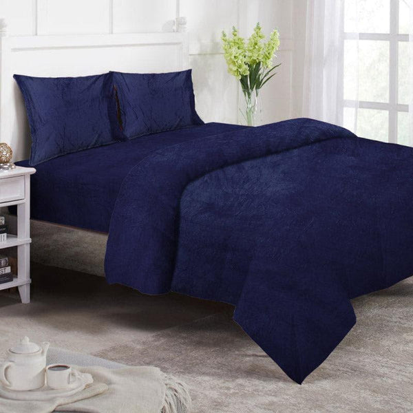 Buy Winterscape Bedding Set - Navy Bedding Set from Vaaree