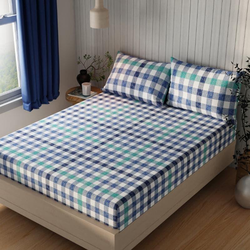 Buy Amoza Checkered Bedsheet - Blue Bedsheets from Vaaree