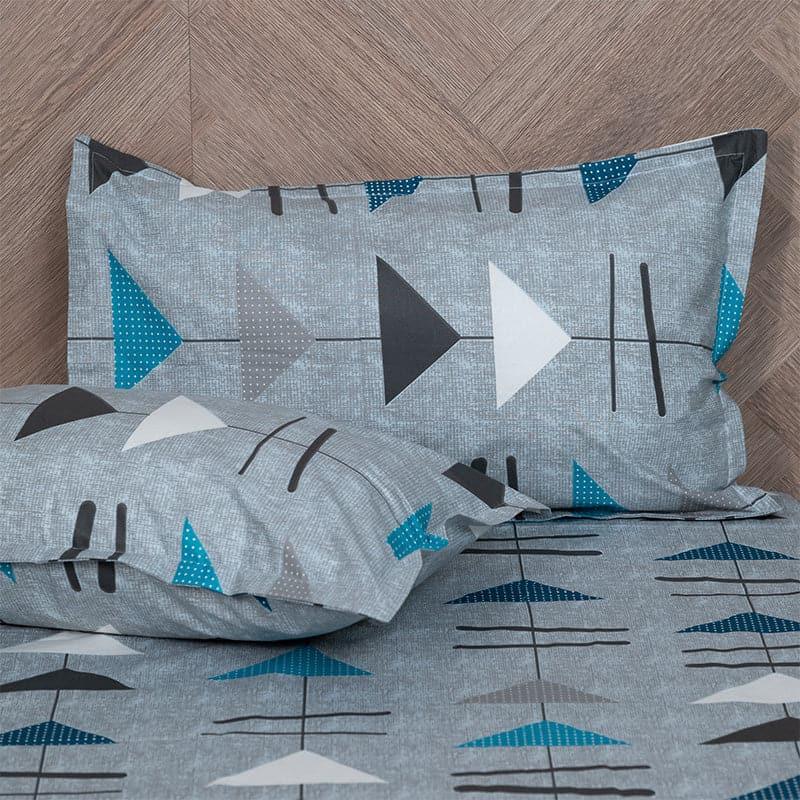 Buy Arrow Truce Bedsheet - Blue Bedsheets from Vaaree