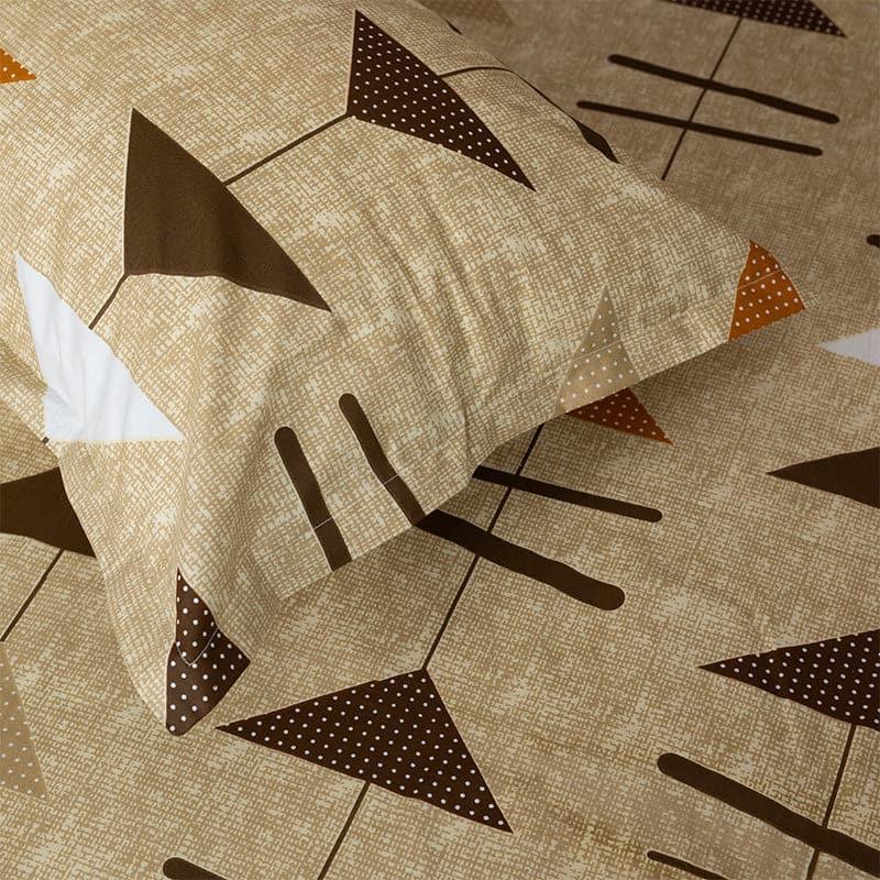 Buy Arrow Truce Bedsheet - Light Brown Bedsheets from Vaaree