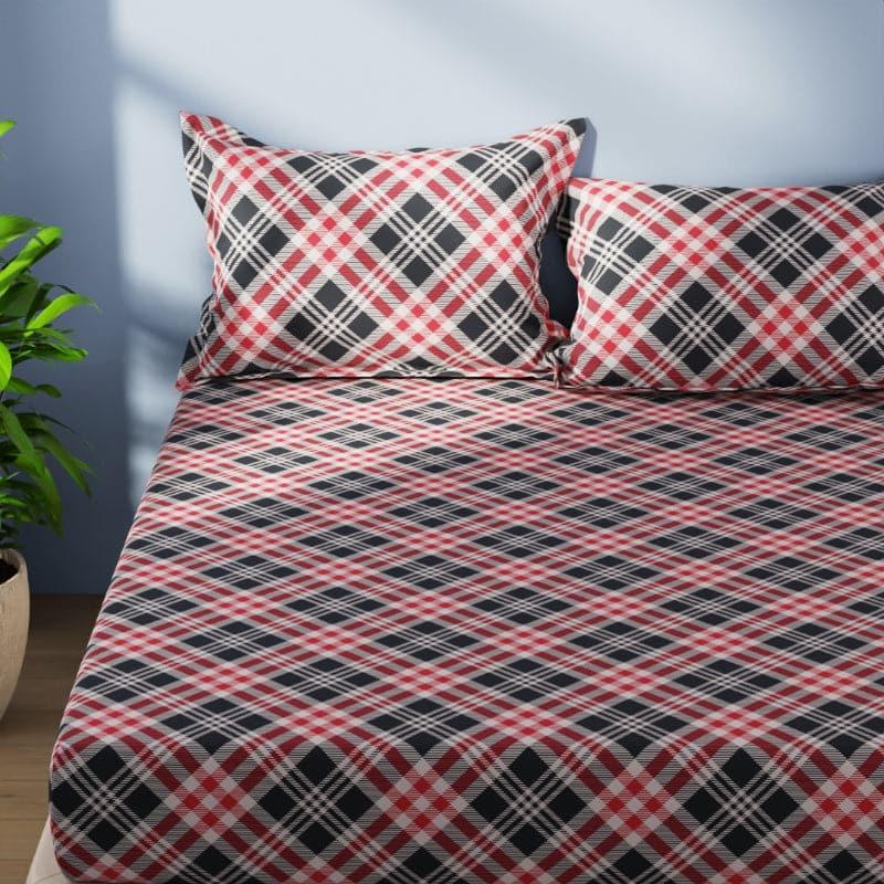 Buy Camden Checkered Bedsheet Bedsheets from Vaaree