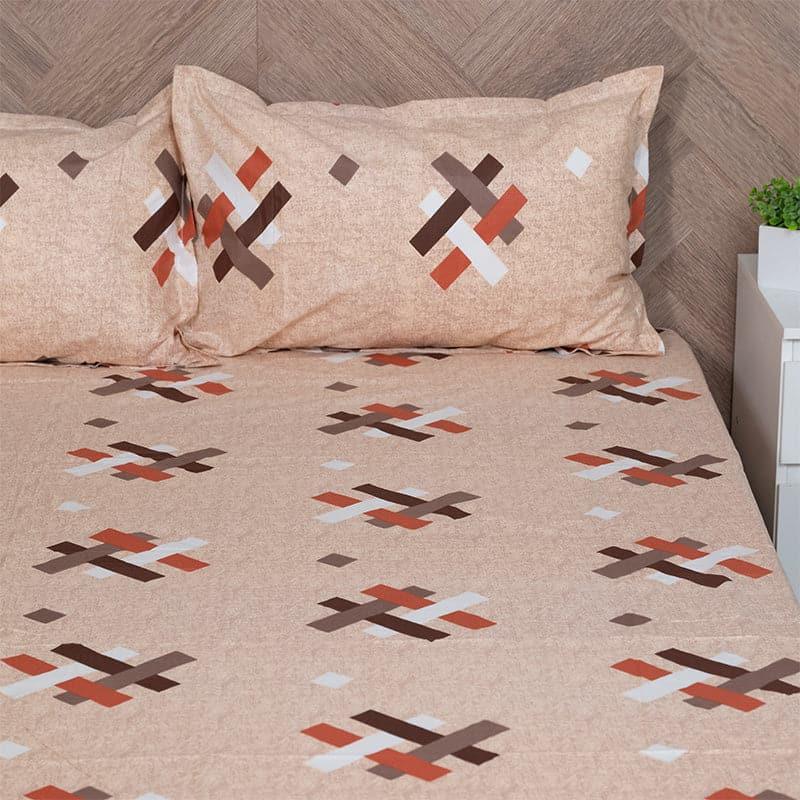 Buy Criss Cross Chrome Bedsheet - Orange Bedsheets from Vaaree