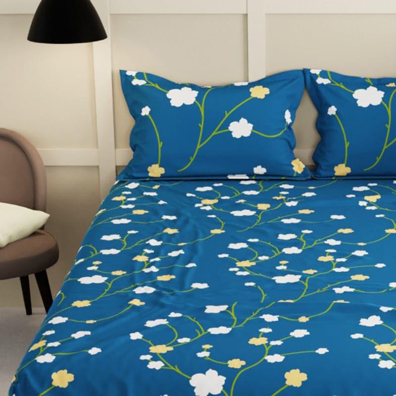 Buy Daisy Delusion Bedsheet Bedsheets from Vaaree