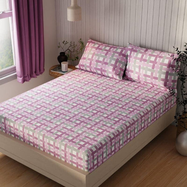 Buy Farzeda Checkered Bedsheet - Grey & Pink Bedsheets from Vaaree