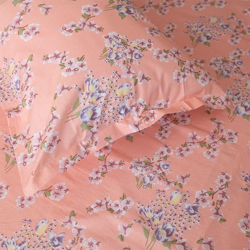 Buy Iktha Floral Bedsheet - Peach Bedsheets from Vaaree