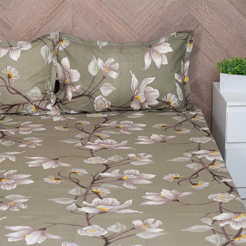 Buy Lidera Flora Bedsheet - Green Bedsheets from Vaaree