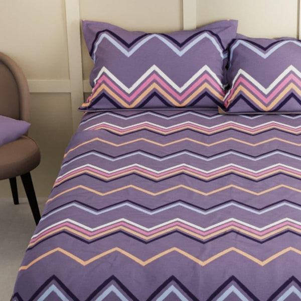 Buy Mansha Zig Zag Bedsheet - Purple Bedsheets from Vaaree